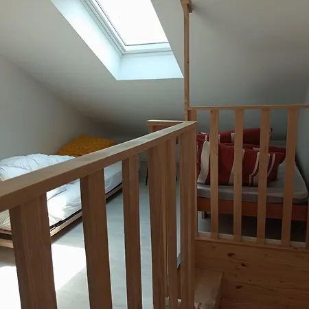 House With Terrace - Le Clos Des Roses Casa de Férias